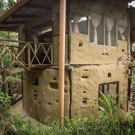 Chirapa Manta Amazon Lodge Lamas Exterior photo
