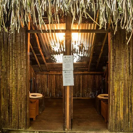Chirapa Manta Amazon Lodge Lamas Exterior photo