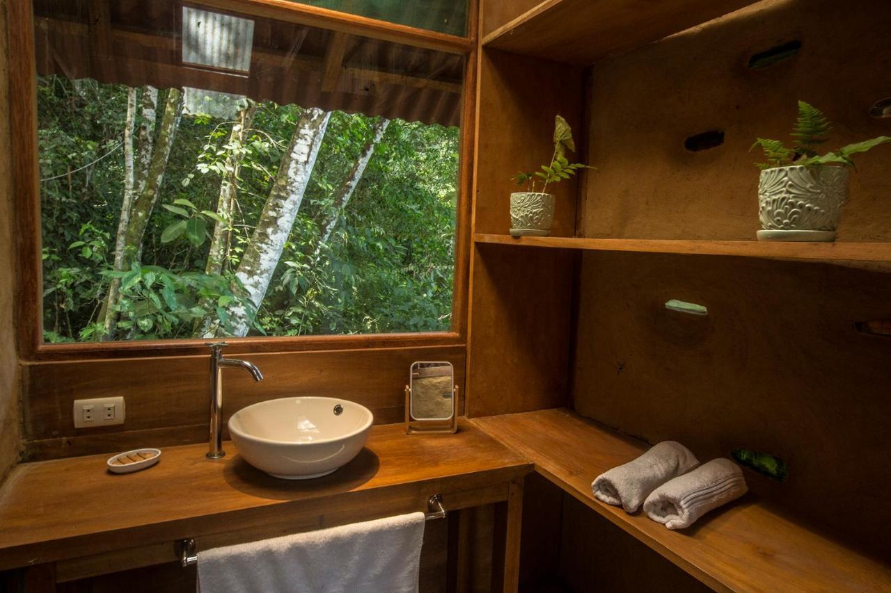 Lodge Chirapa Manta Amazon *
