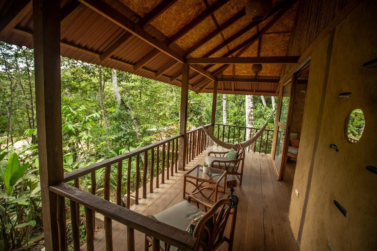 Lodge Chirapa Manta Amazon Lamas