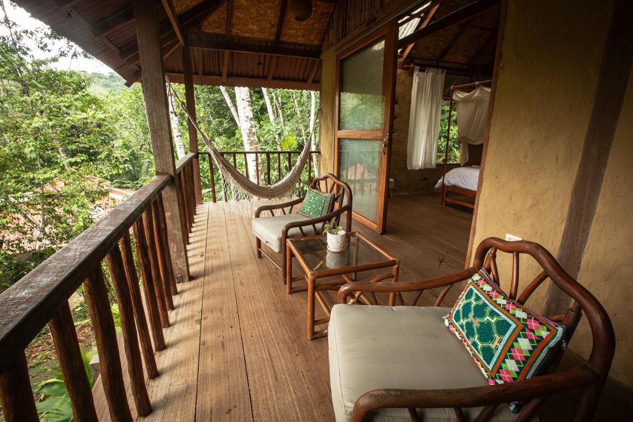 Lodge Chirapa Manta Amazon Lamas