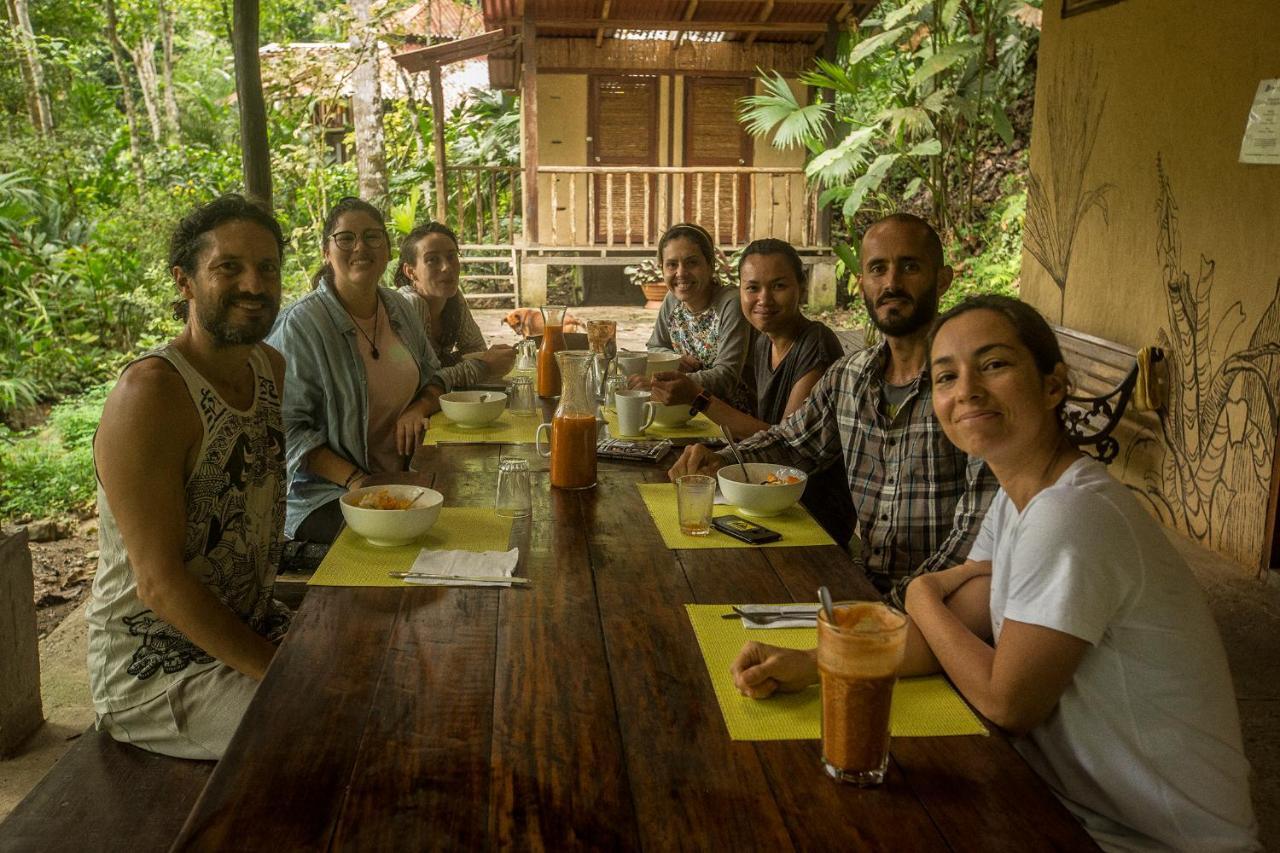 Lodge Chirapa Manta Amazon Lamas
