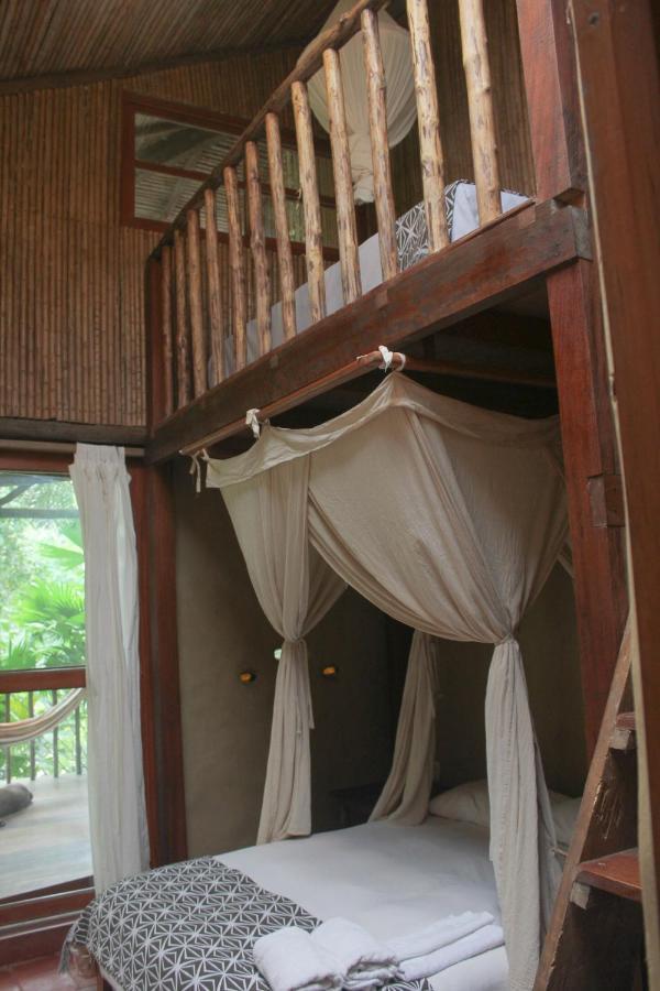 Lodge Chirapa Manta Amazon *